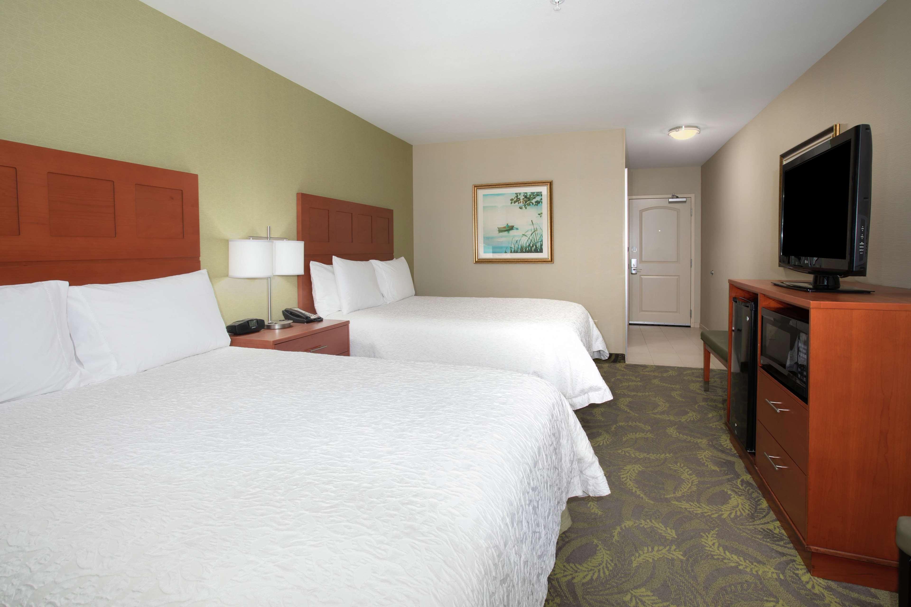 Hampton Inn & Suites Astoria Esterno foto