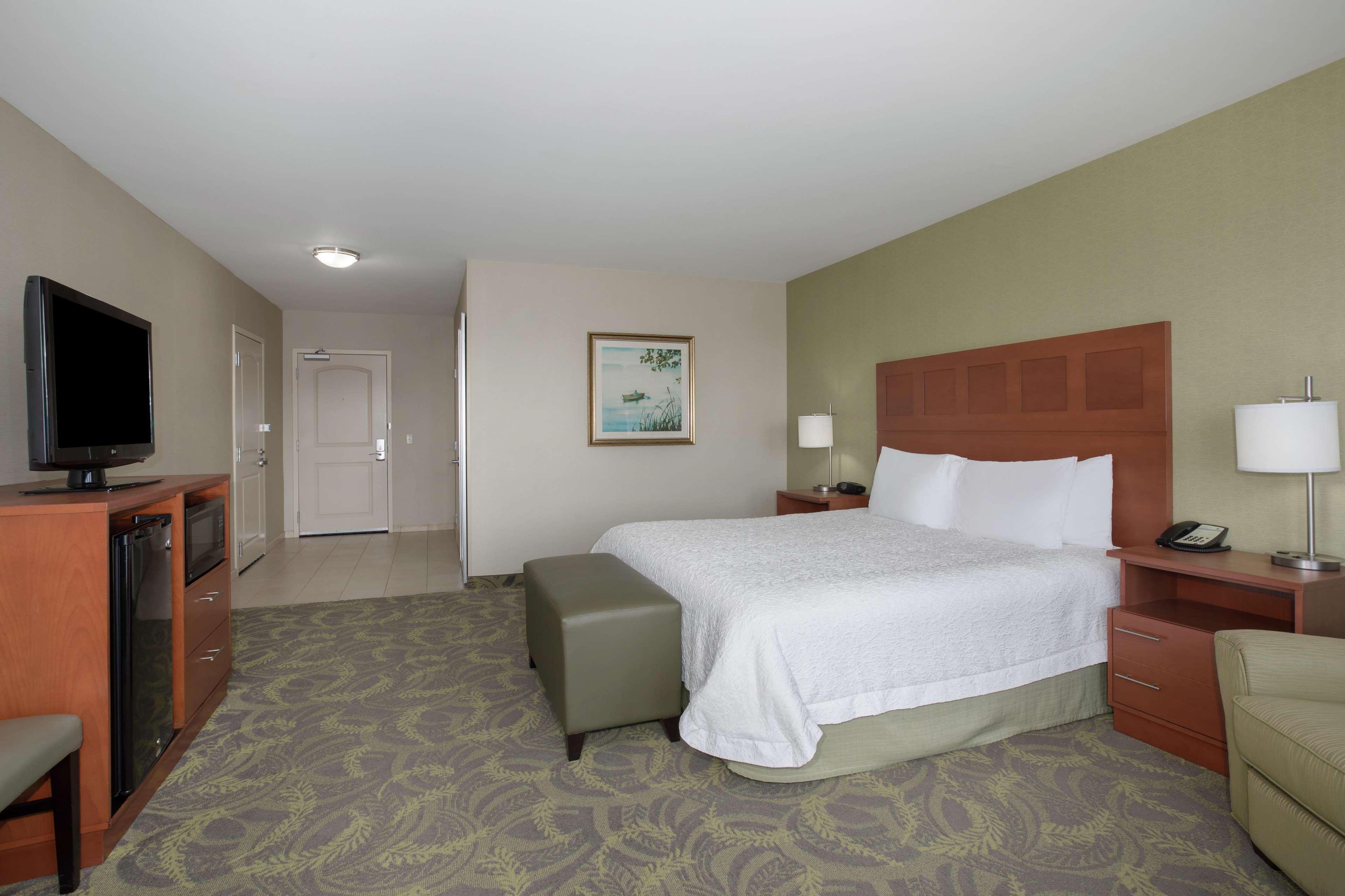 Hampton Inn & Suites Astoria Esterno foto