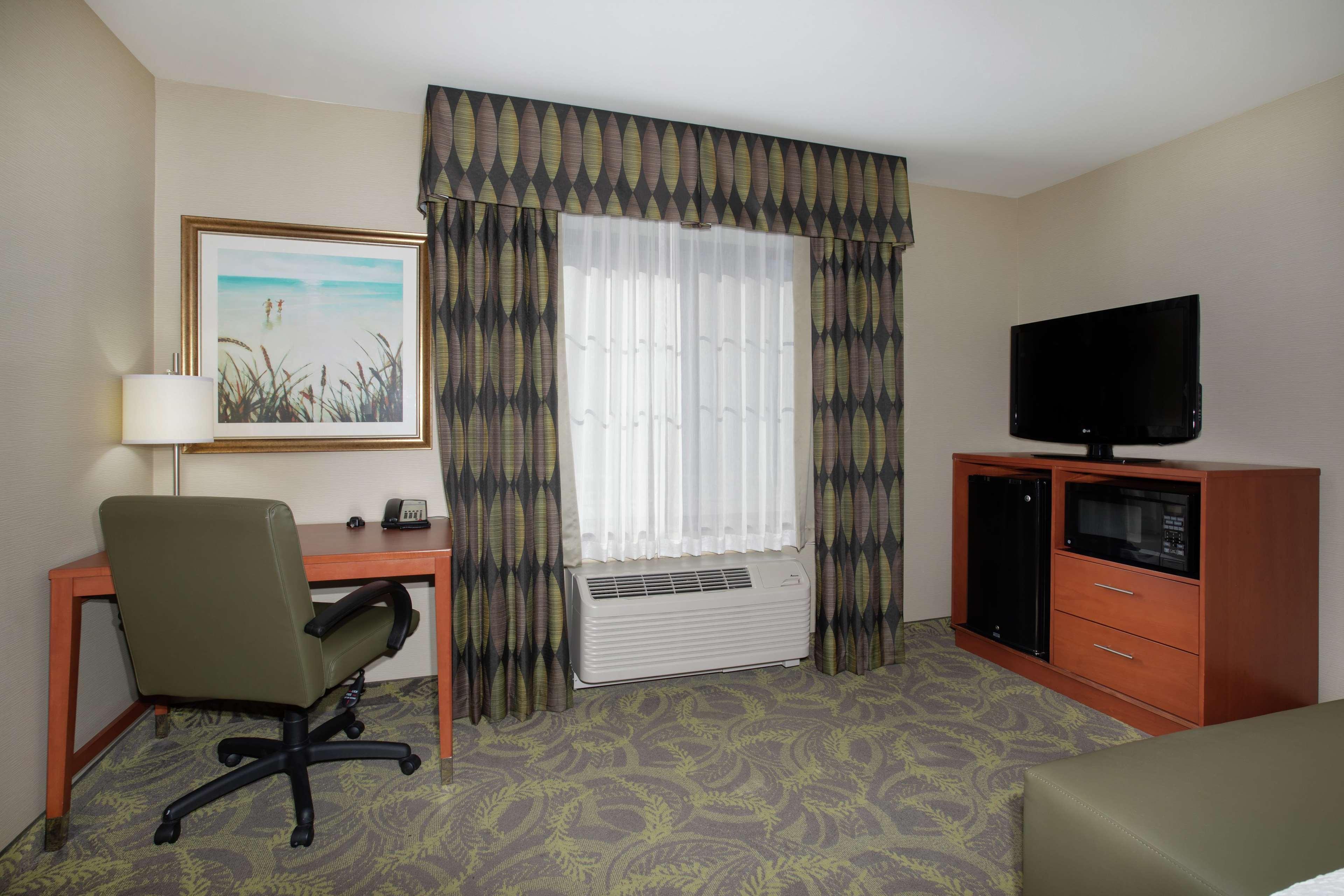 Hampton Inn & Suites Astoria Esterno foto
